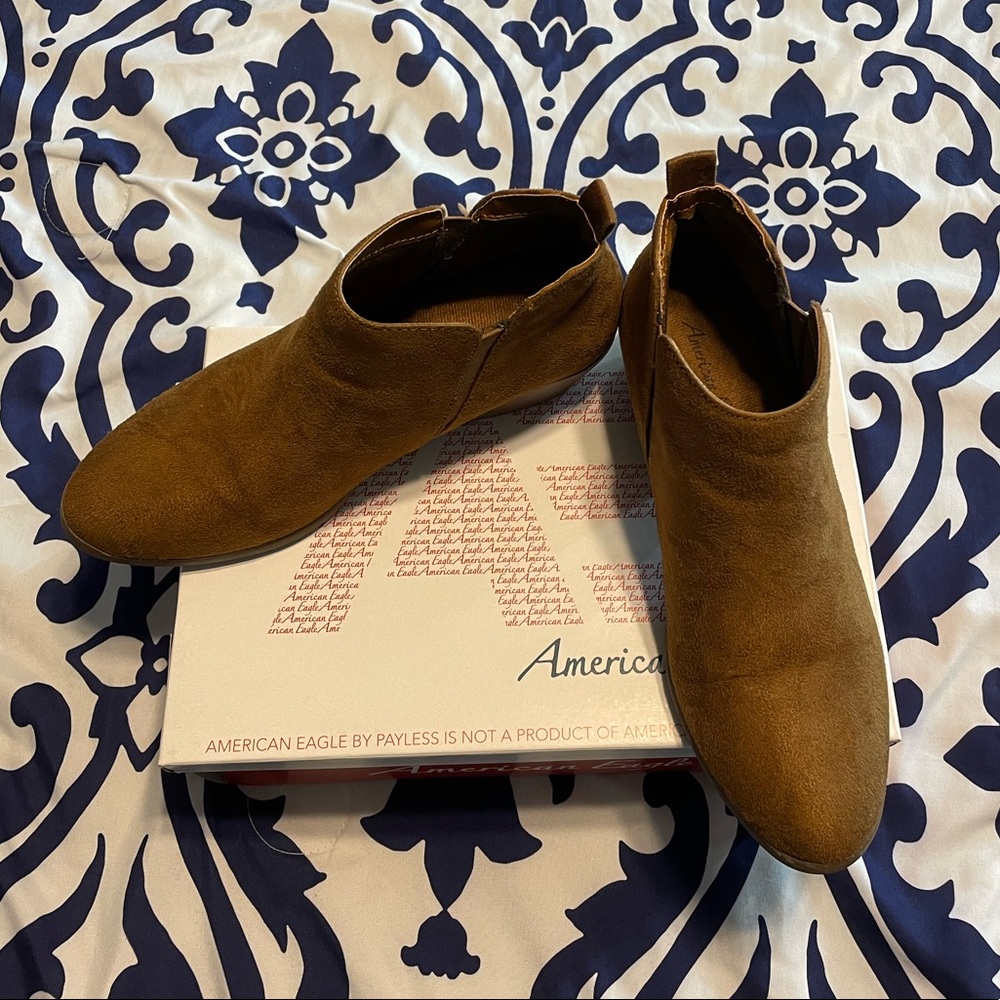 Caramel Brown American Eagle Booties